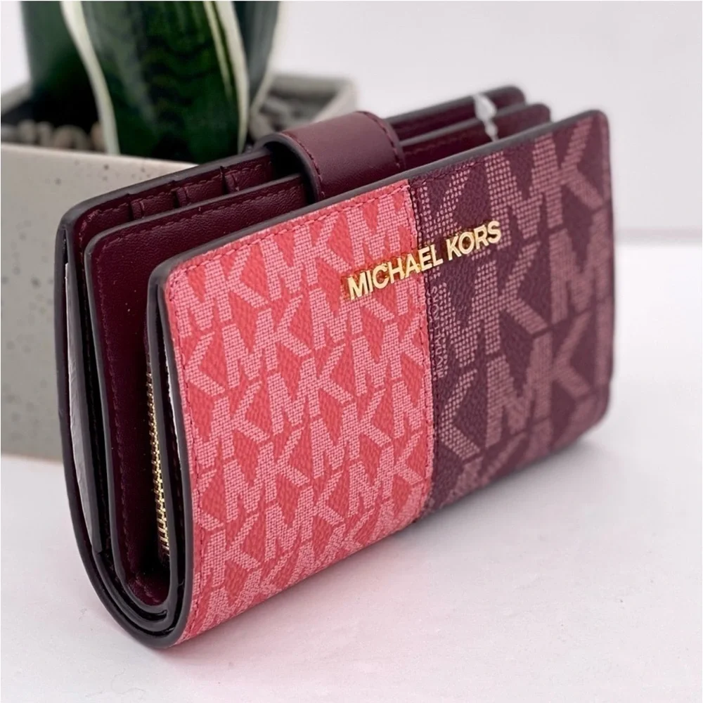 Michael Kors Jet Set Medium Two-Tone Logo Wallet